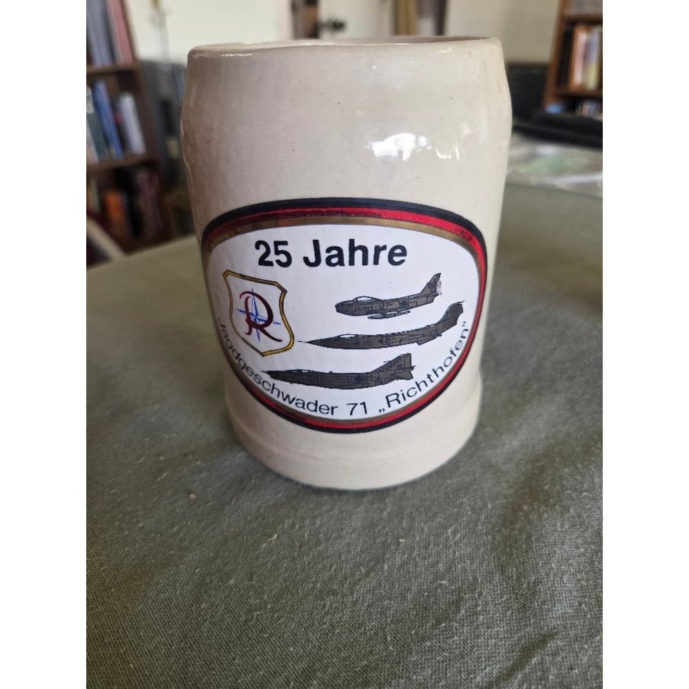 GmbH German Beer Stein Jagdgeschwader 71 Richthofen 25 Jahre 0.5L Mug